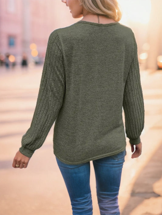 Ladies' Solid-colored Long-sleeved T-shirt